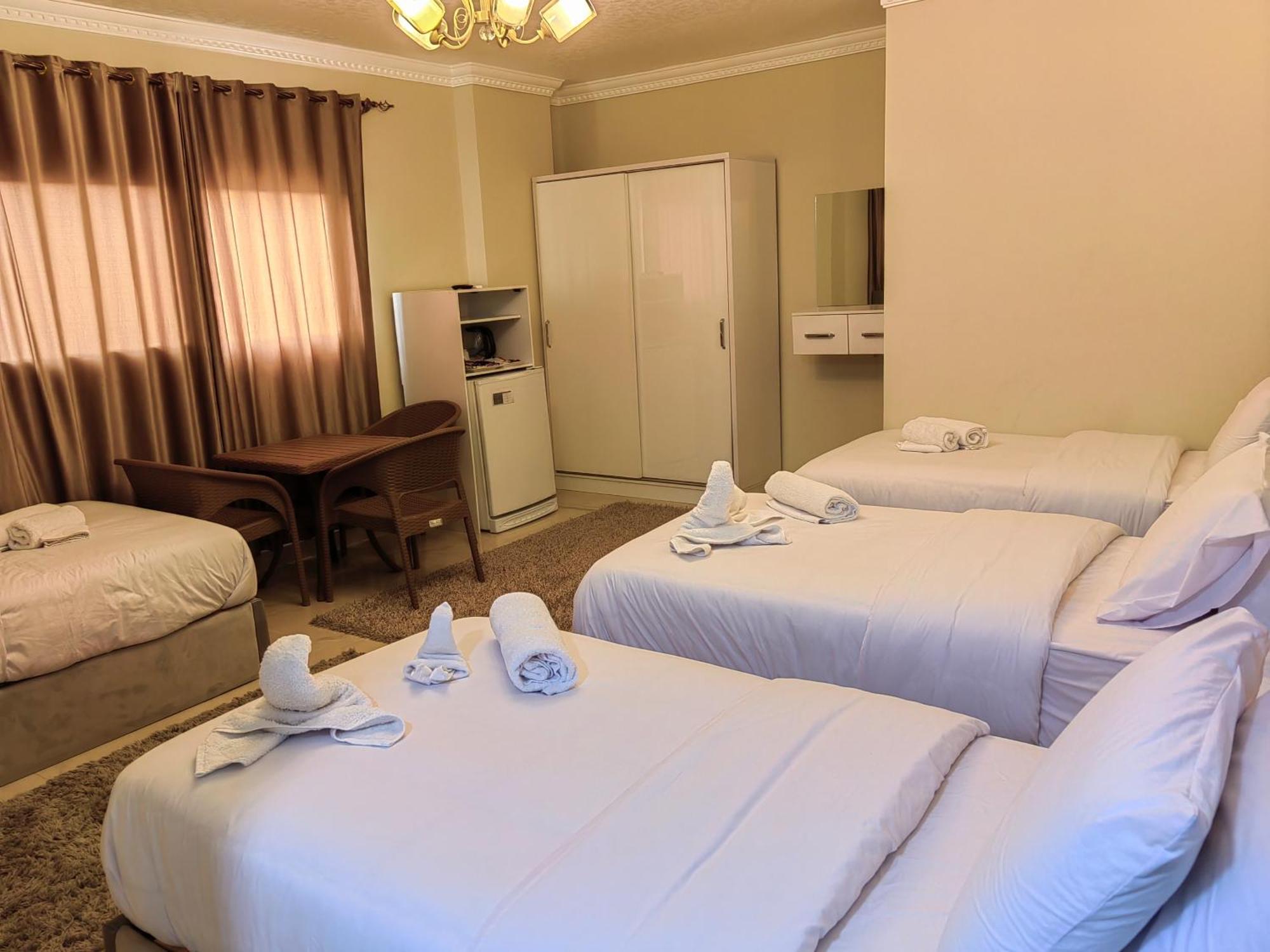Cairo Gym In Bed and Breakfast Kafr Ghatati Eksteriør billede